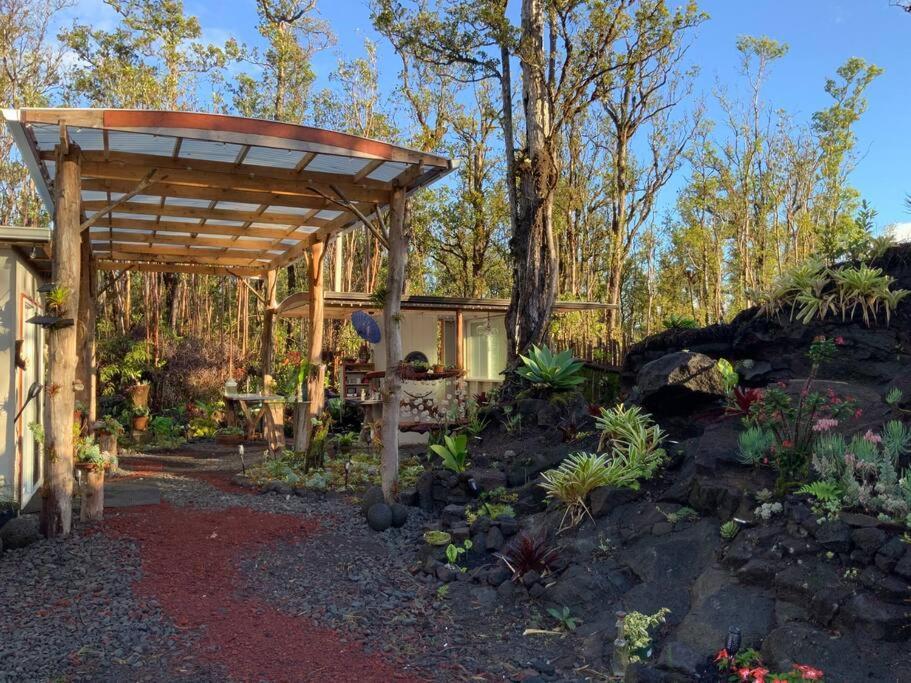Exotic Garden Cottage At Amazing Volcano Fissure Mountain View Exterior foto